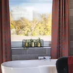 171 Hotel