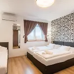 171 Hotel Hegyeshalom