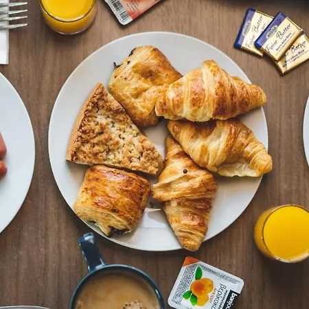 Autohof 171 3* היישאלום