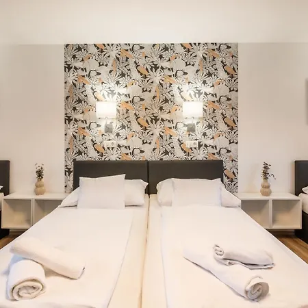 Autohof 171 Motel 3*