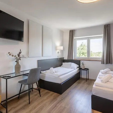 Otel 171 Hegyeshalom
