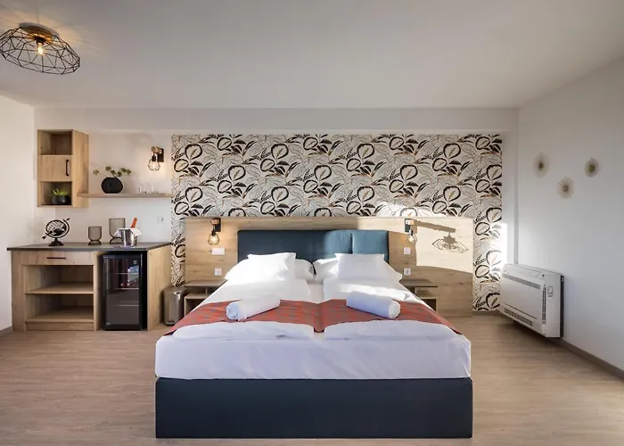 Motel 171 3*