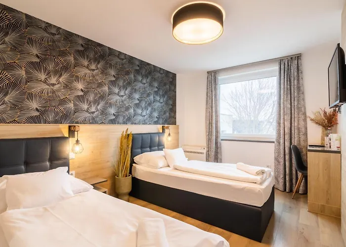 171 Motel 3*