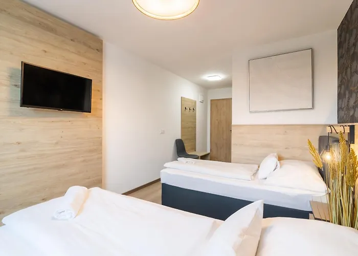 Motel 171 3*
